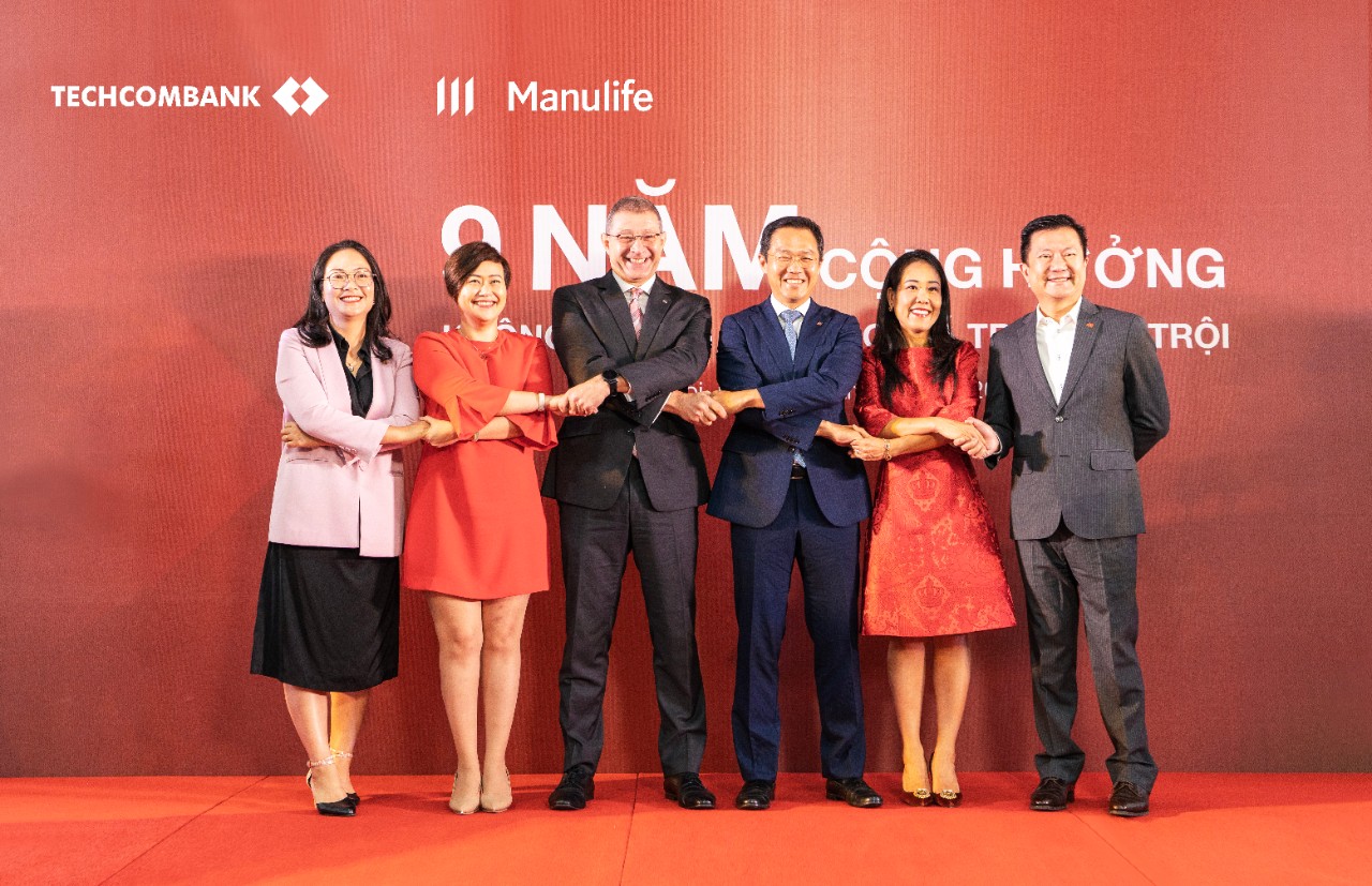 Techcombank và Manulife Việt Nam kỷ niệm 9 năm hợp tác